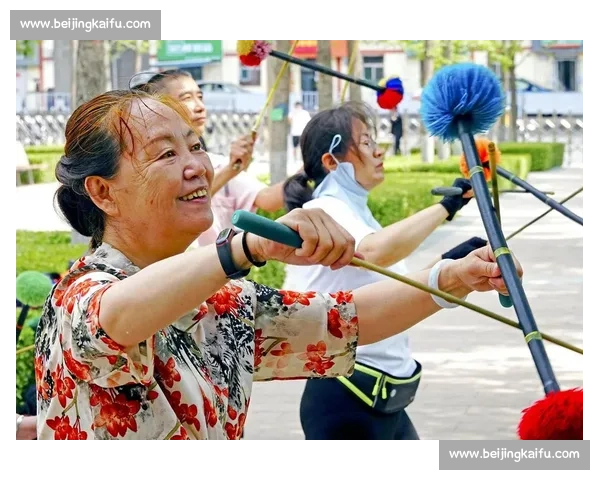 平地生花!90 后非遗传承人舞花棍,棍起瞬间绽放千年技艺 平地生花!90 后非遗传承人舞花棍,棍起瞬间绽放千年技艺