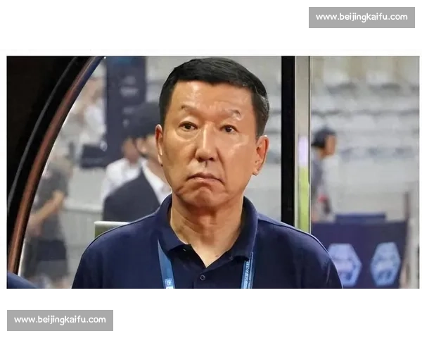 泰山名宿炮轰崔康熙用人乱象:“抽风式” 轮换摧毁年轻球员成长根基 泰山名宿炮轰崔康熙用人乱象:“抽风式” 轮换摧毁年轻球员成长根基